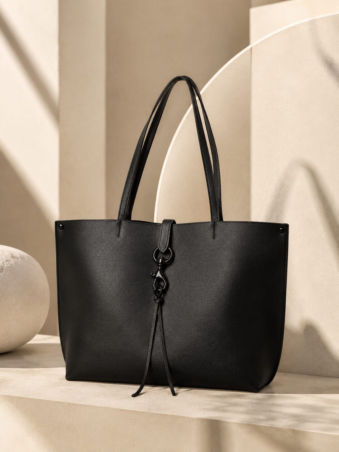شنطة Rebecca Minkoff الجلدية الأنيقة اليومية